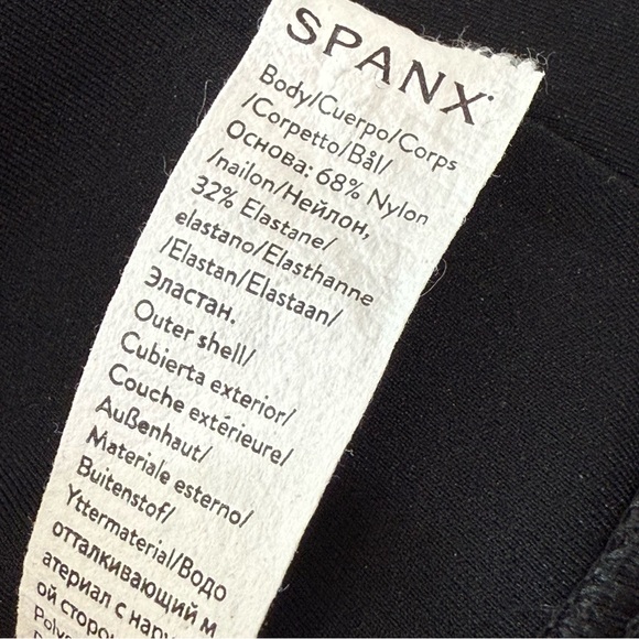 Spanx Get Moving Skort 2X EUC - Picture 7 of 8